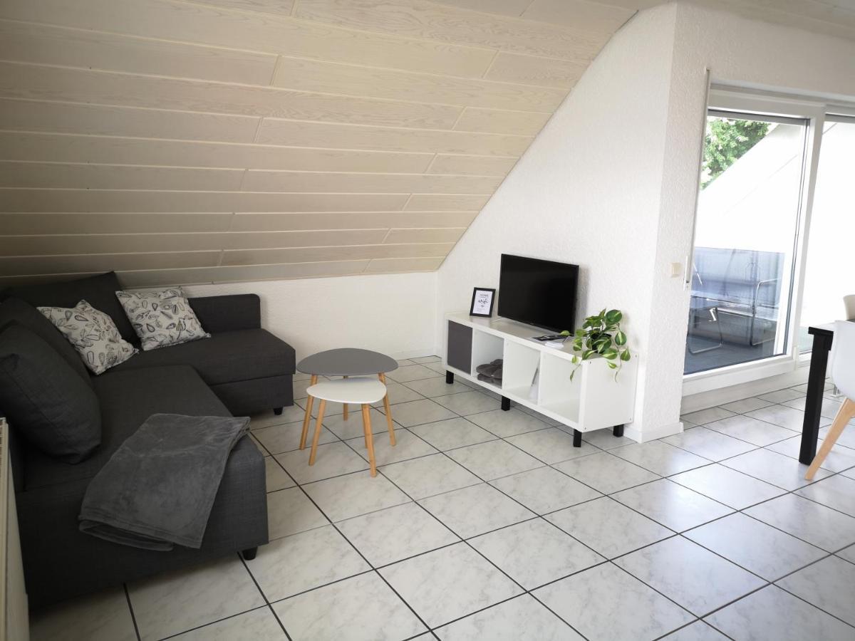 Familienfreundliche Ferienwohnung Mit Wohlfuehlbalkon Und Kostenlosem Parkplatz Nahe Messe Und Bodensee Meckenbeuren Ngoại thất bức ảnh