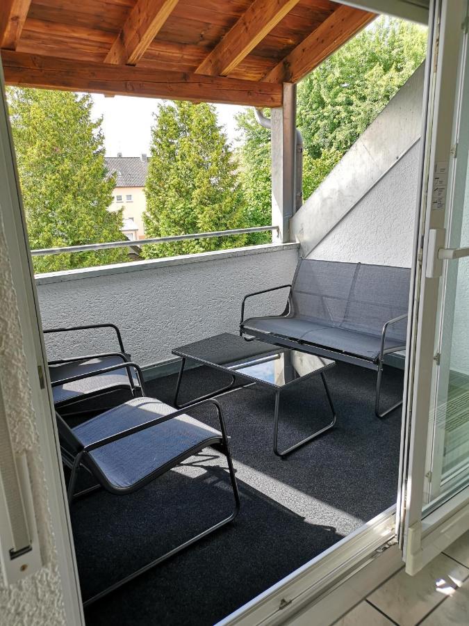 Familienfreundliche Ferienwohnung Mit Wohlfuehlbalkon Und Kostenlosem Parkplatz Nahe Messe Und Bodensee Meckenbeuren Ngoại thất bức ảnh